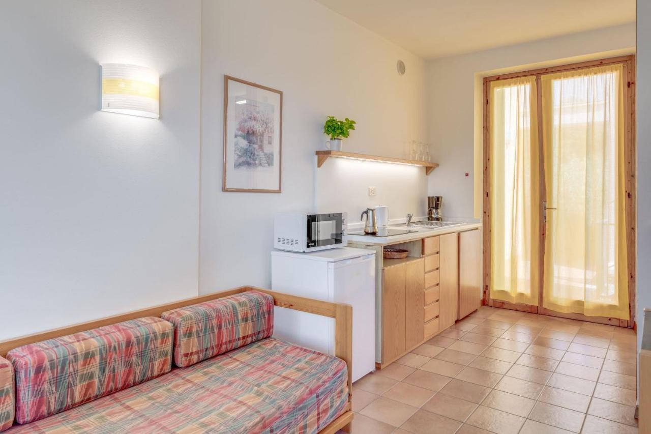 Appartamenti San Carlo كوسترمانو المظهر الخارجي الصورة