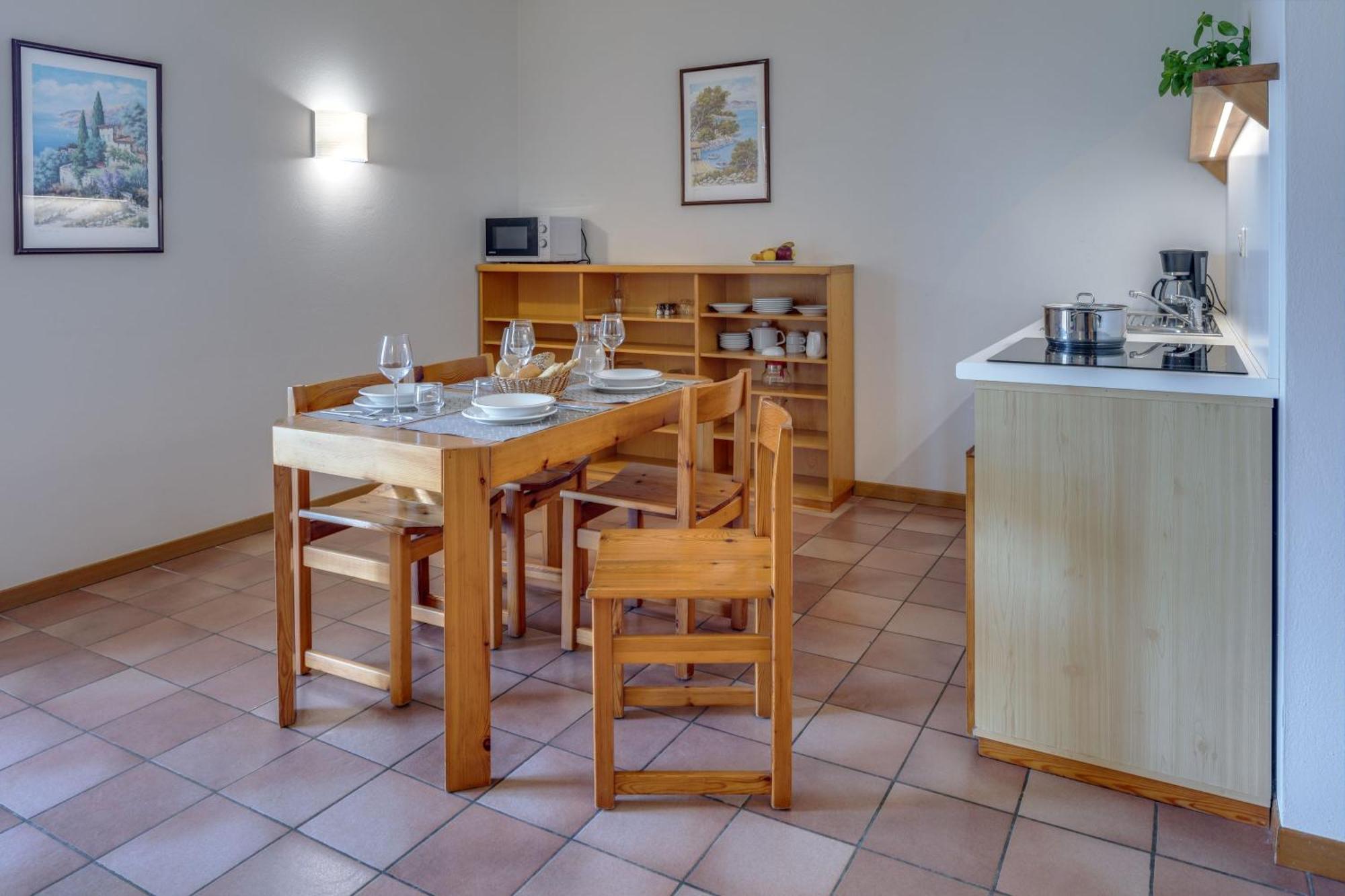 Appartamenti San Carlo كوسترمانو المظهر الخارجي الصورة