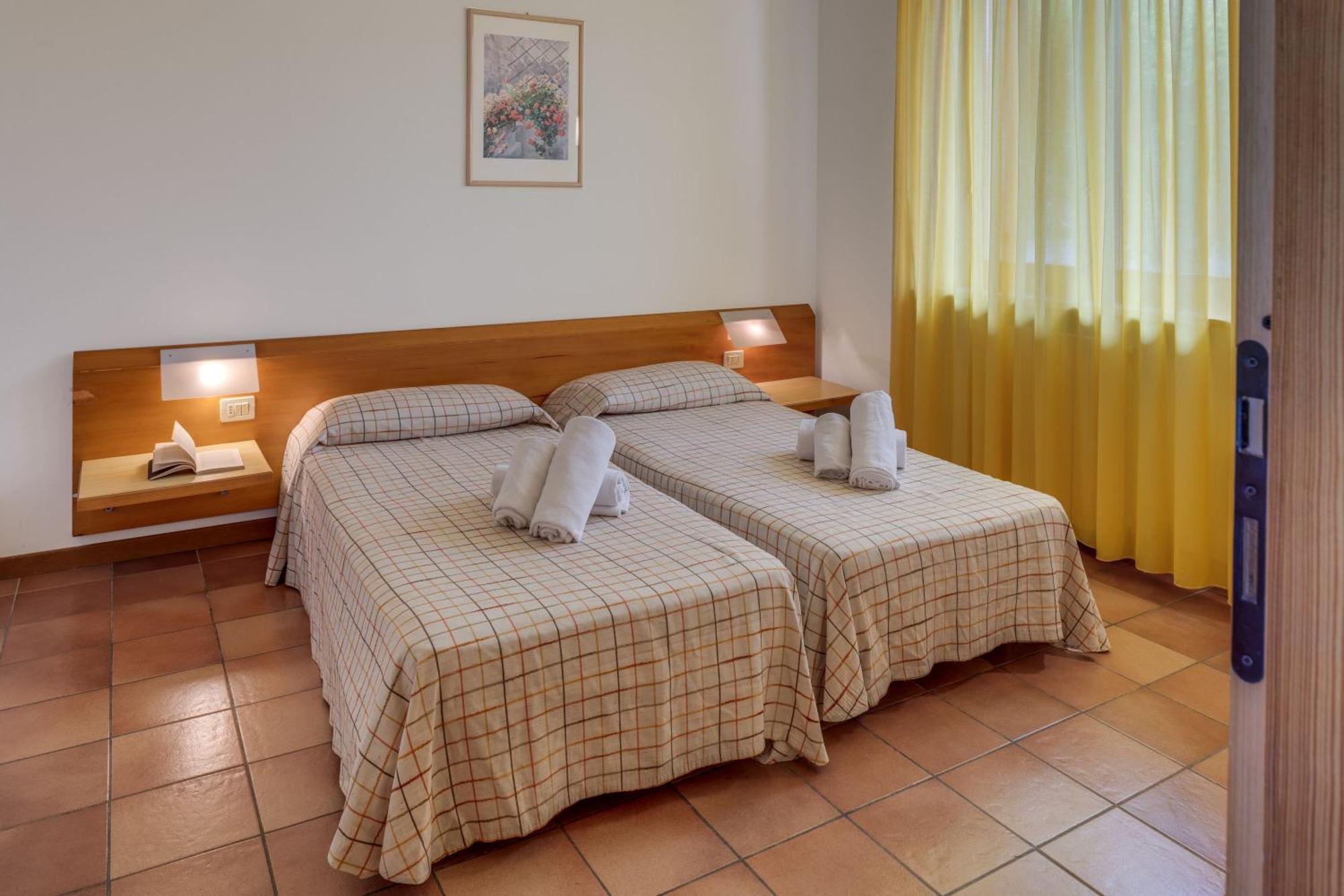 Appartamenti San Carlo كوسترمانو المظهر الخارجي الصورة