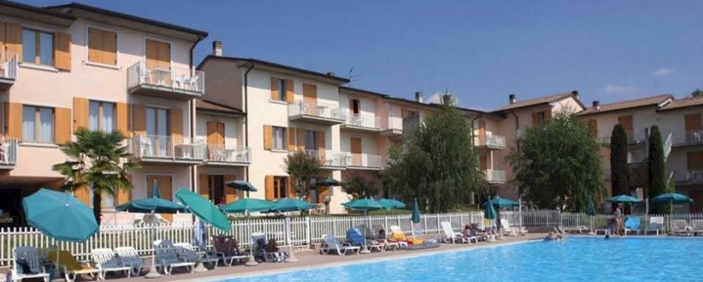Appartamenti San Carlo كوسترمانو المظهر الخارجي الصورة
