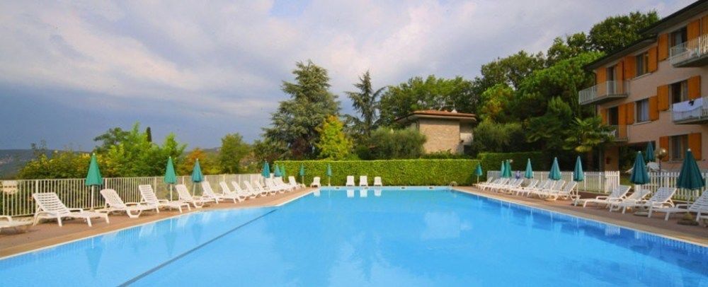 Appartamenti San Carlo كوسترمانو المظهر الخارجي الصورة